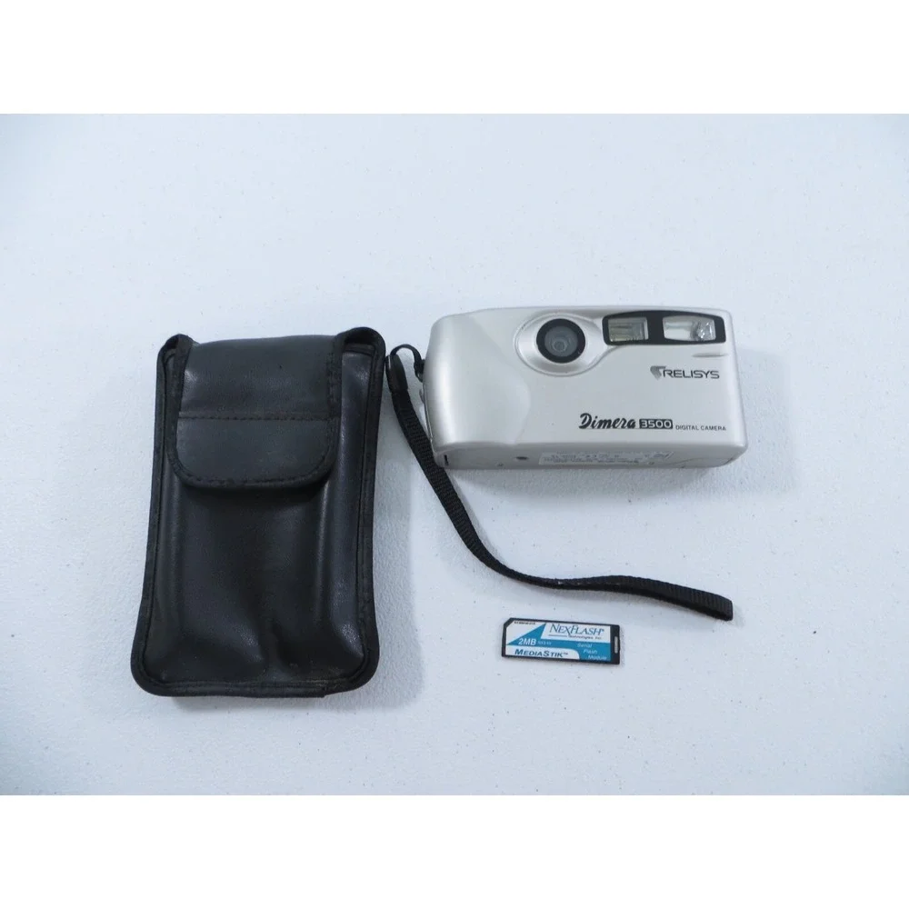 Relisys‎ Dimera 3500 Digital Camera W/ Case & Nextfresh 2MB Media Stick